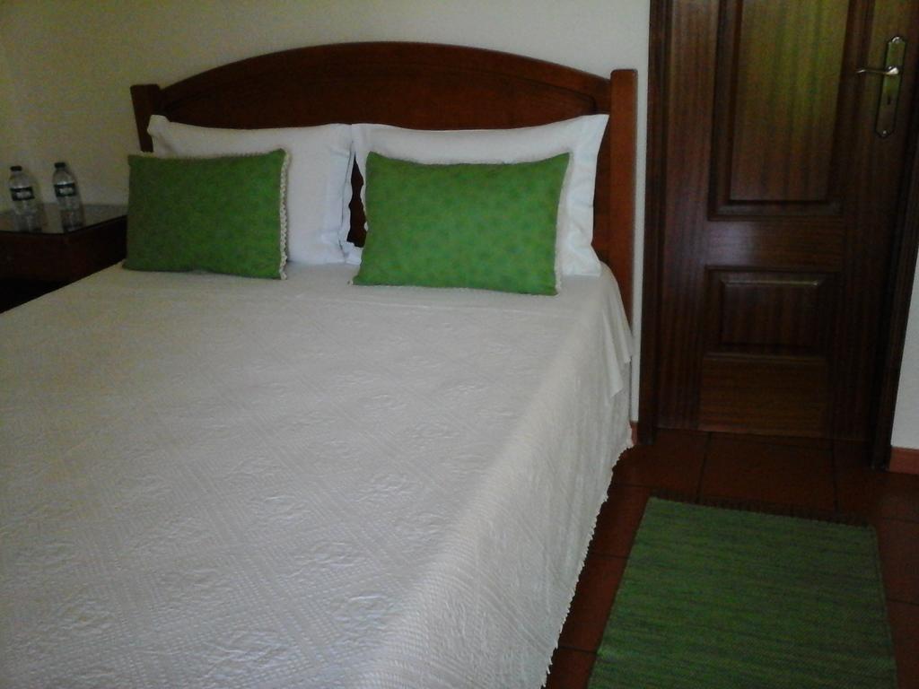 Residencial Idalio Hotel Odemira Ruang foto