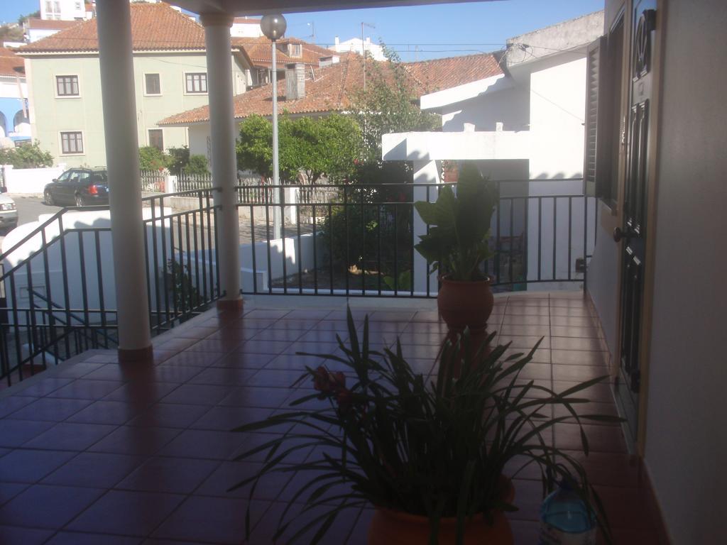 Residencial Idalio Hotel Odemira Bagian luar foto