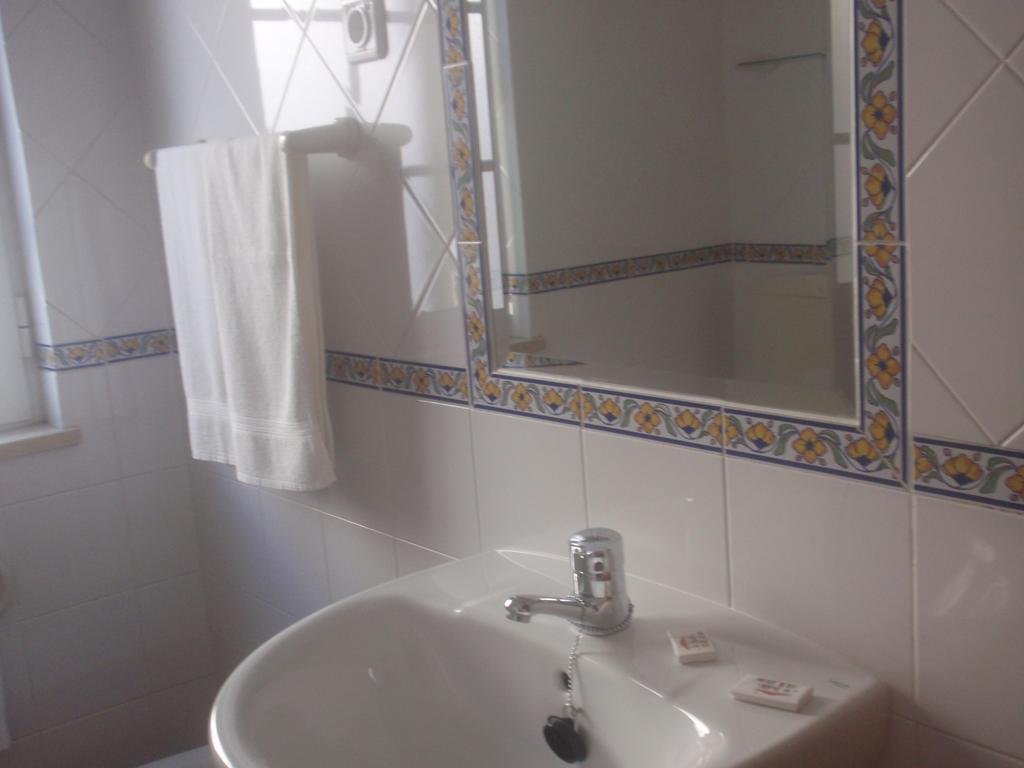 Residencial Idalio Hotel Odemira Ruang foto