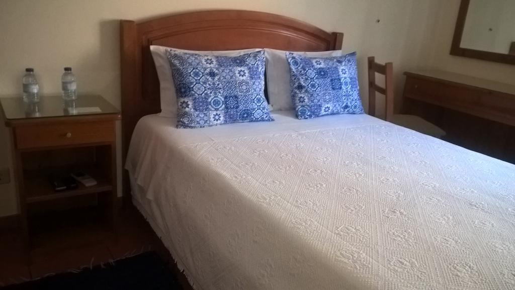 Residencial Idalio Hotel Odemira Bagian luar foto
