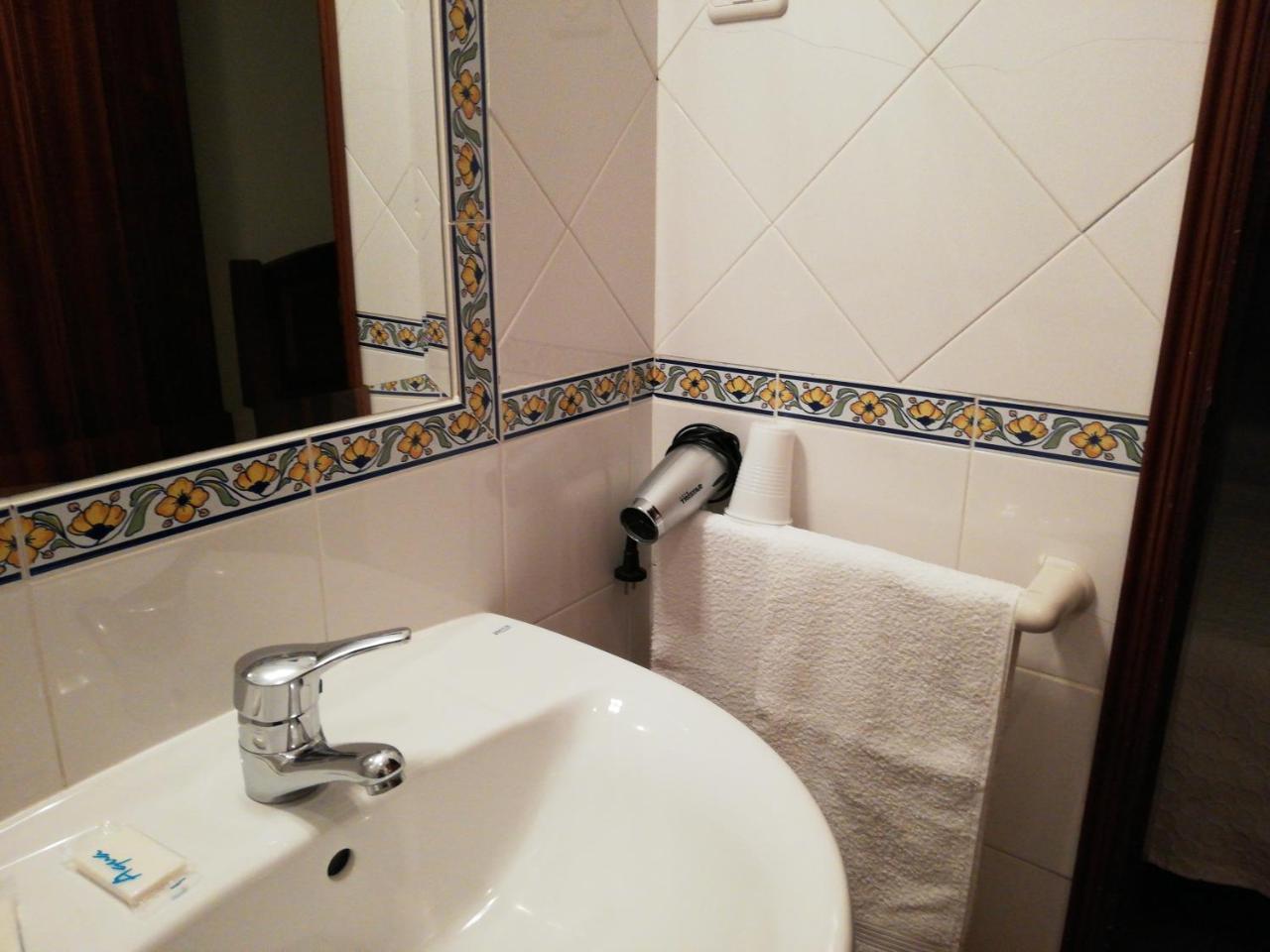 Residencial Idalio Hotel Odemira Bagian luar foto